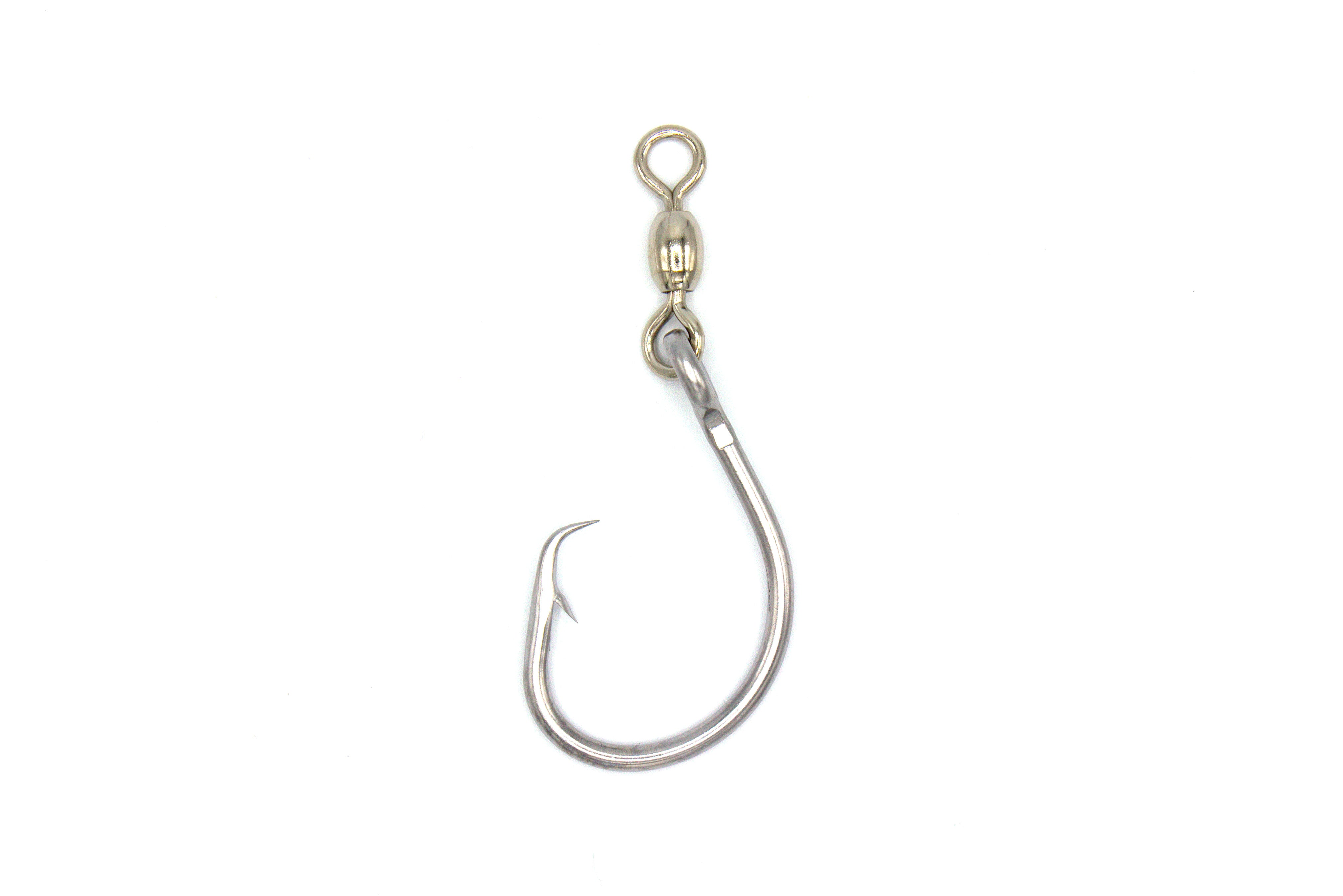 http://whitewaterfishingsupply.com/cdn/shop/products/maxcatch_13-0_stainless_steel_circle_hook_with_swivel.jpg?v=1634587759